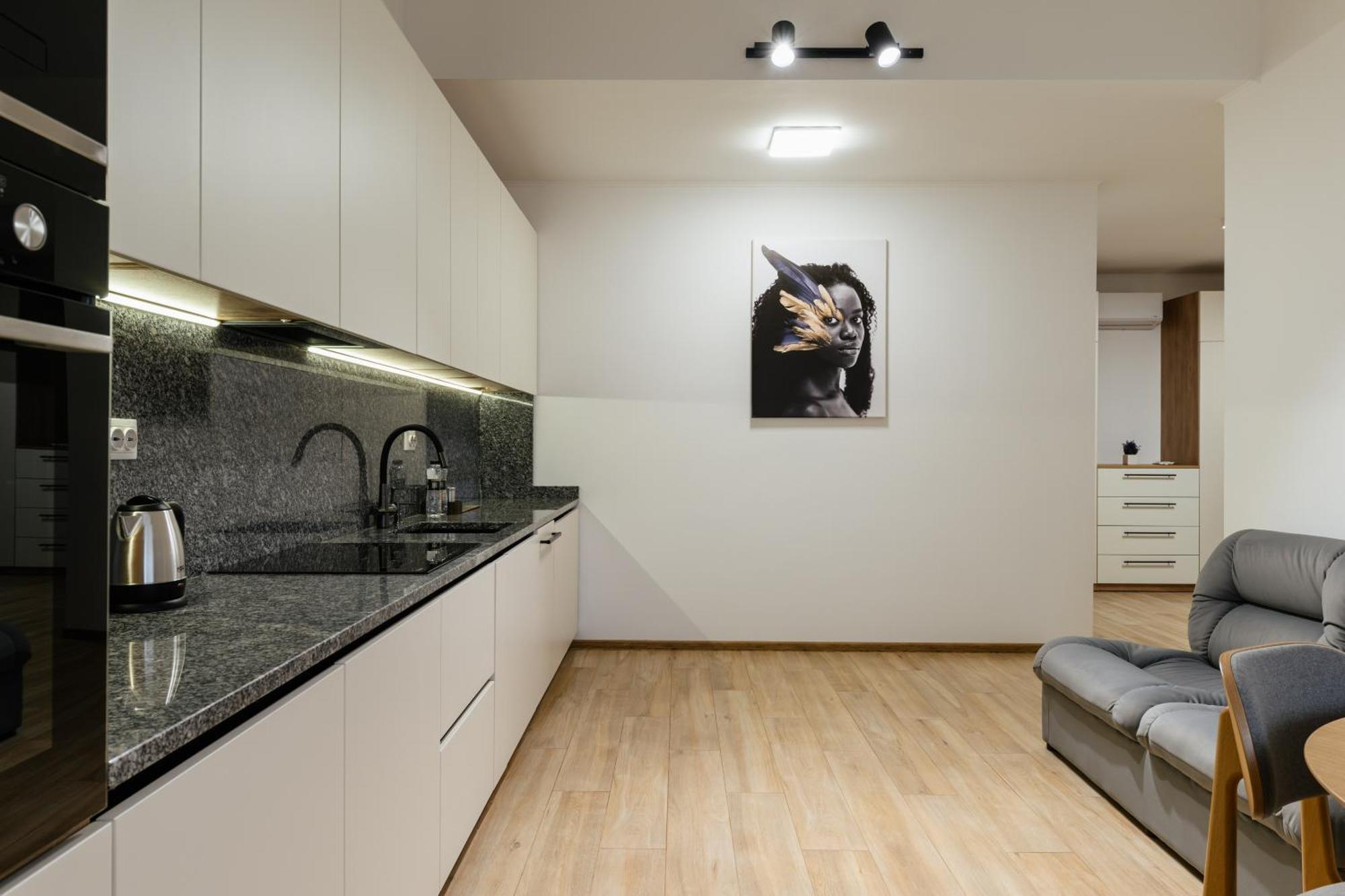 Luxury Apartments Uzhorod מראה חיצוני תמונה