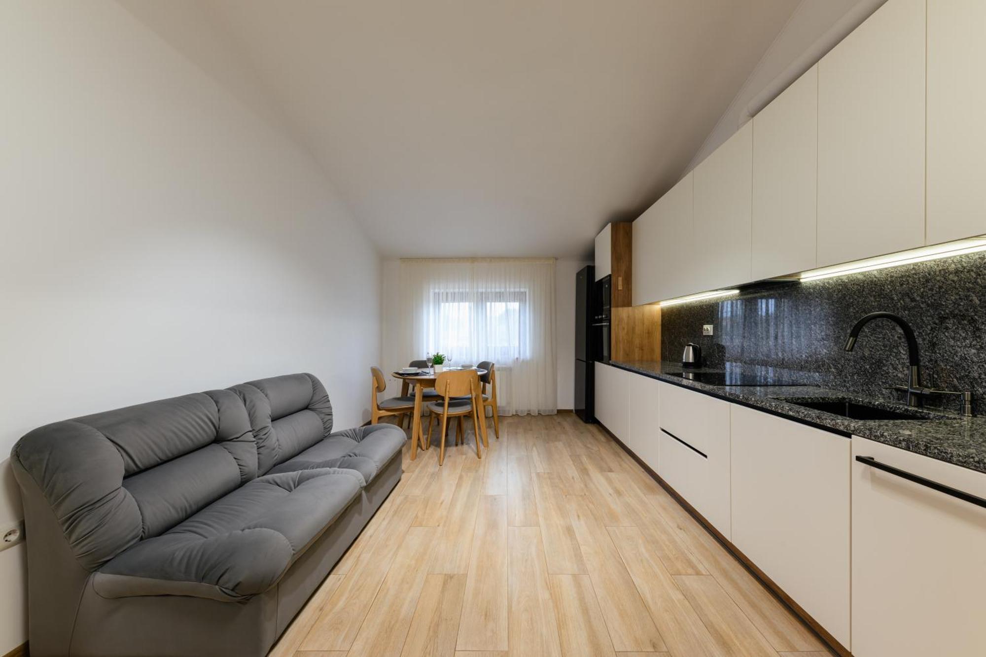 Luxury Apartments Uzhorod מראה חיצוני תמונה