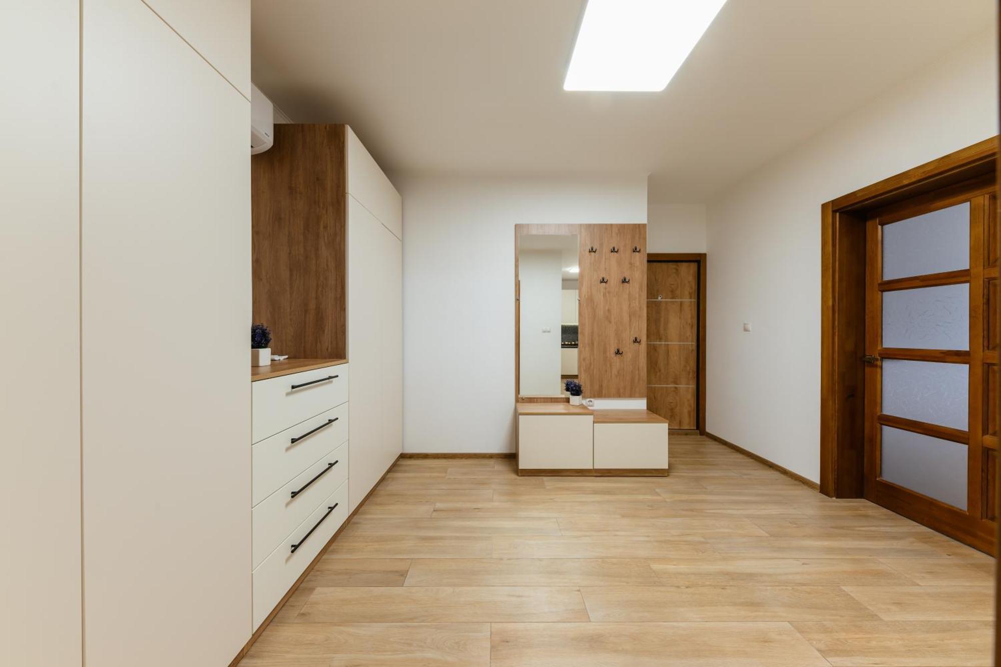 Luxury Apartments Uzhorod מראה חיצוני תמונה