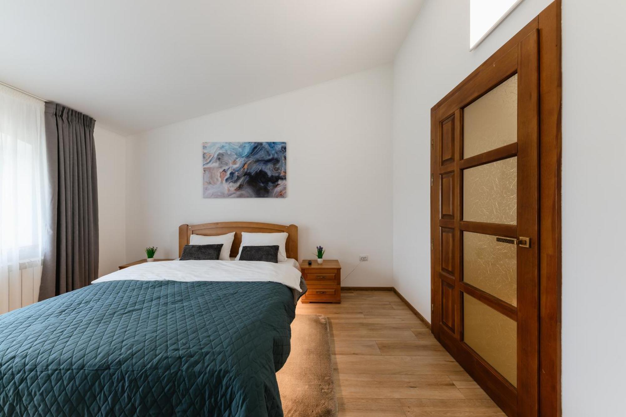 Luxury Apartments Uzhorod מראה חיצוני תמונה