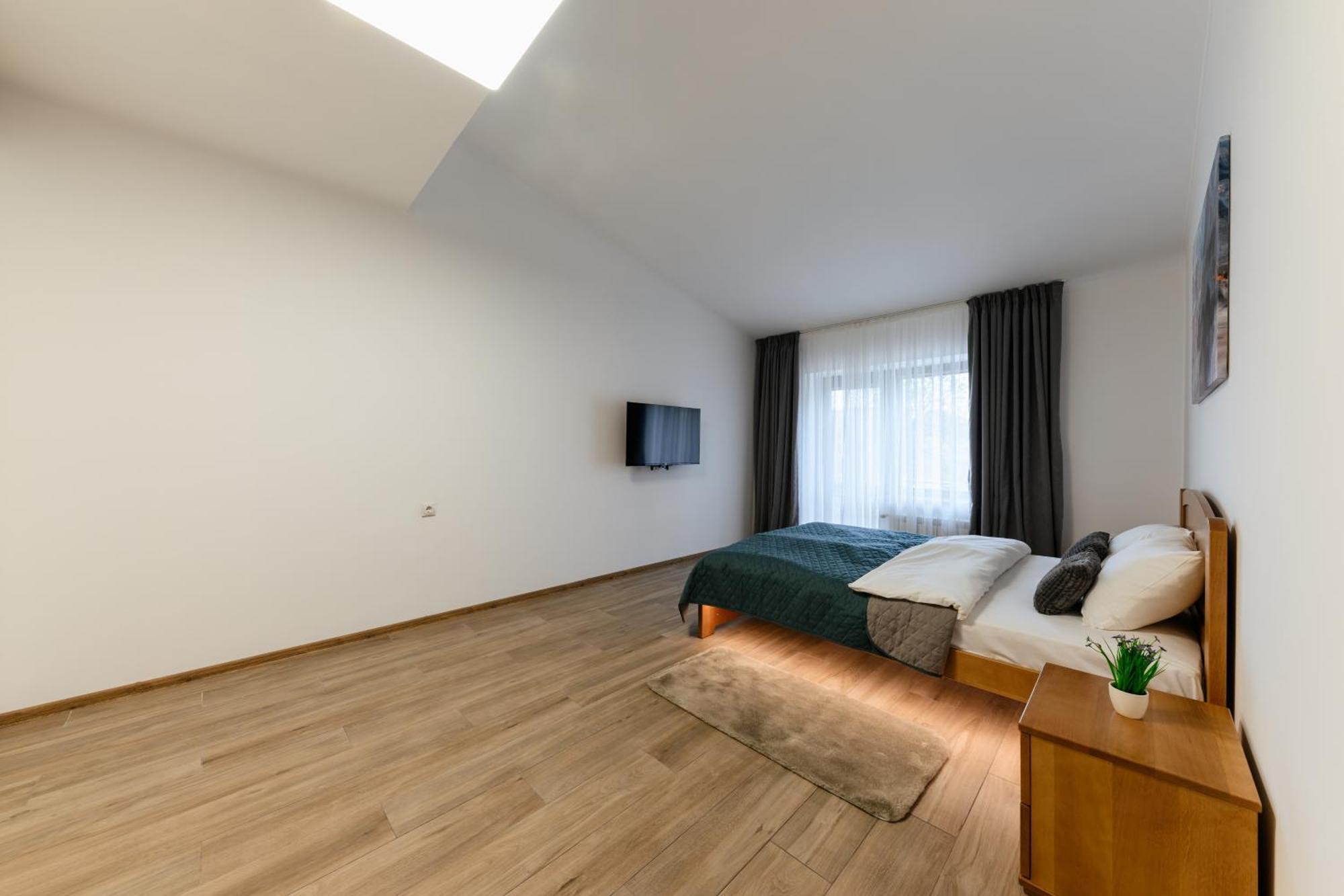 Luxury Apartments Uzhorod מראה חיצוני תמונה