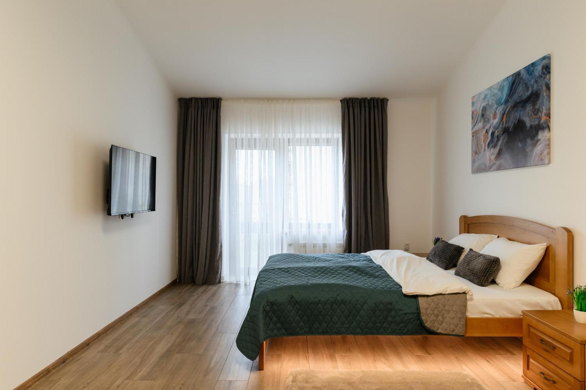 Luxury Apartments Uzhorod מראה חיצוני תמונה